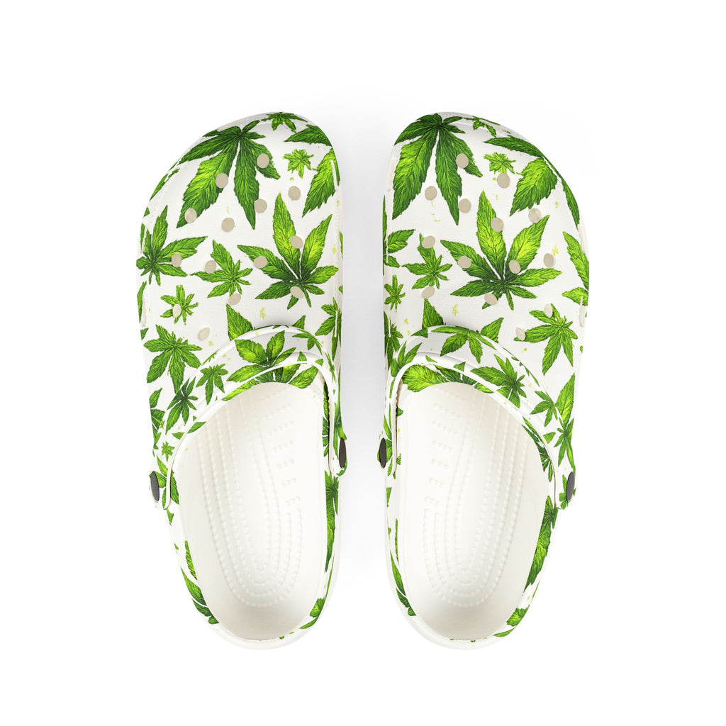 Leaf Pattern EVA Clogs — Green Botanical Foam Slip-Ons