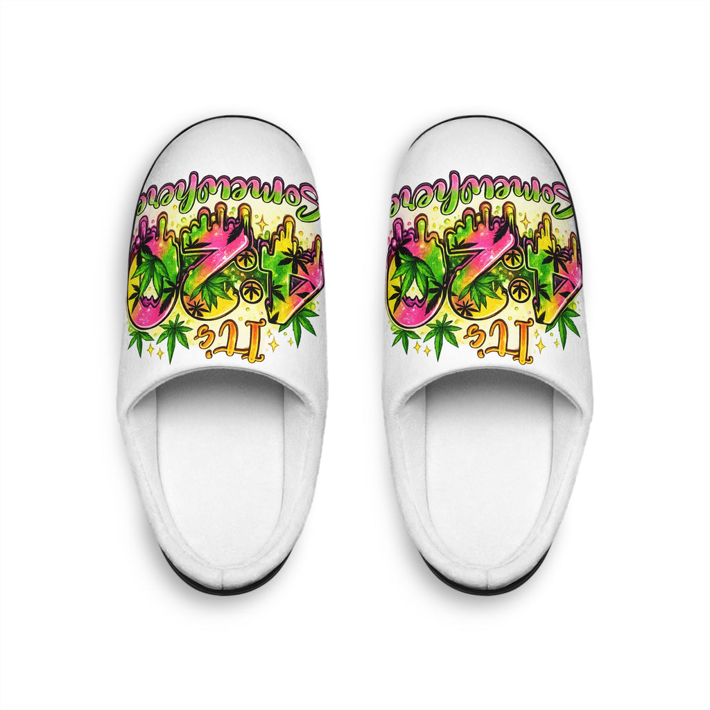 Women's Slippers - "It's Somewhere" Colorful Retro Tropical Indoor House Slippers