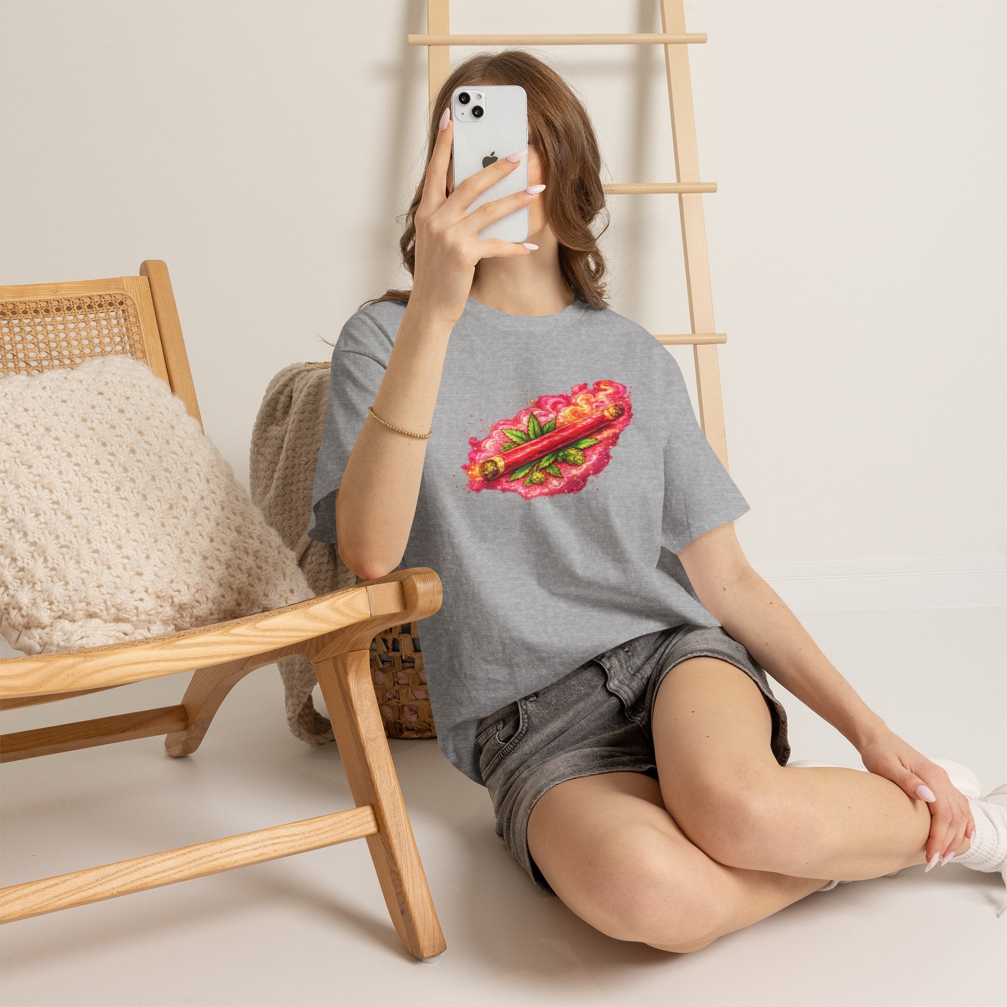 Spicy Cigar Verde Tee — Retro Chili & Cigar Graphic T-Shirt