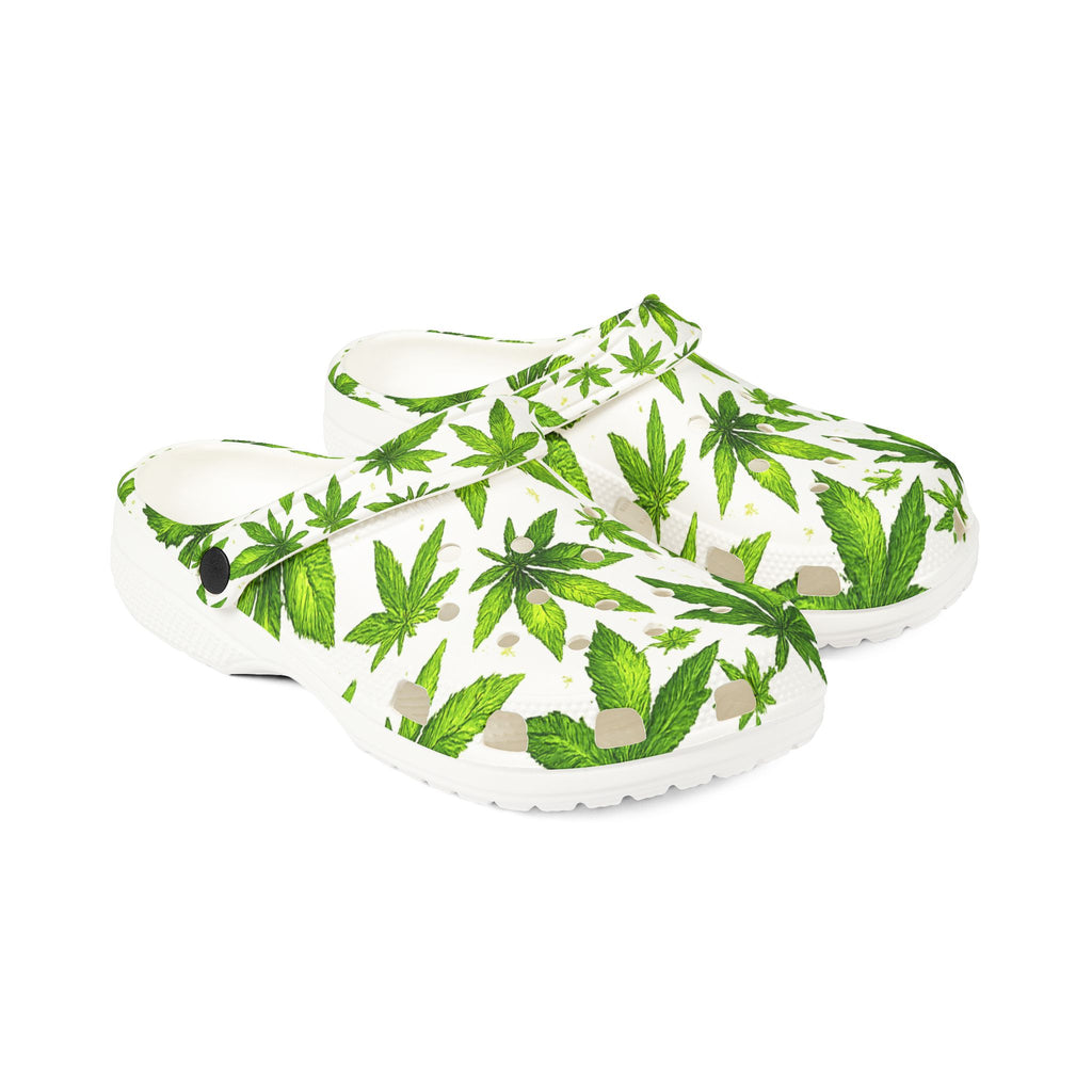 Leaf Pattern EVA Clogs — Green Botanical Foam Slip-Ons