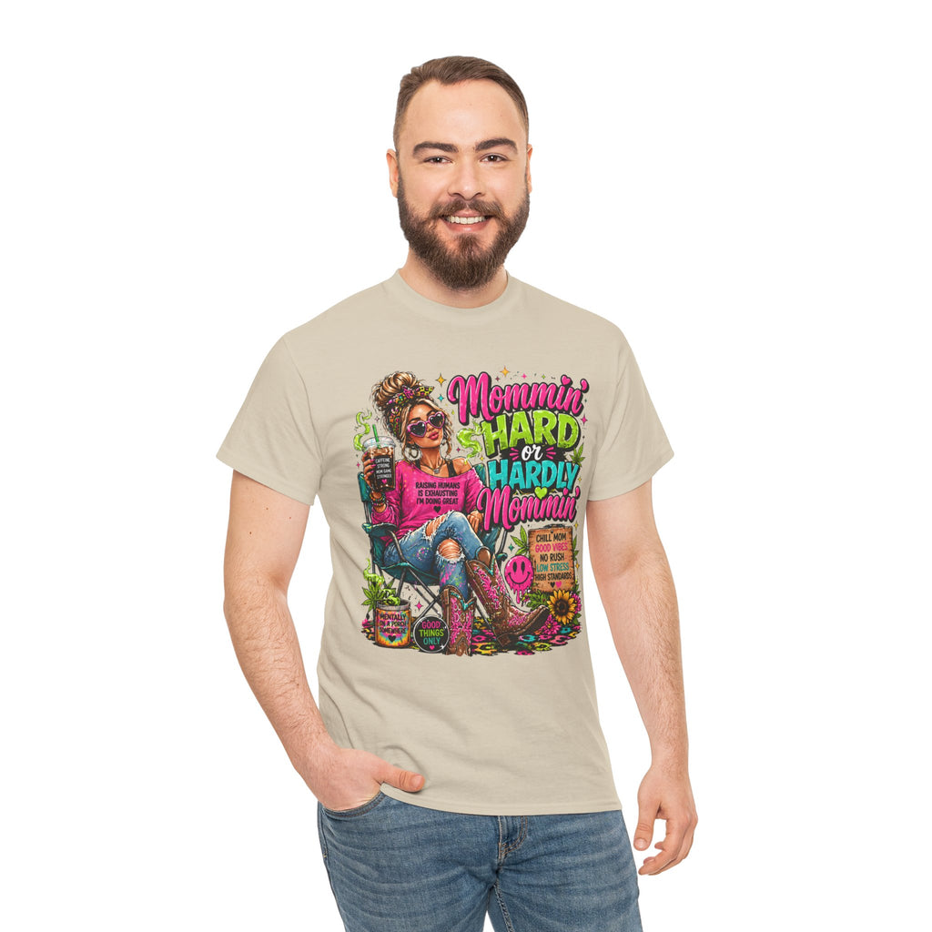 Mommin' Hard & Hardly Mommin' T-Shirt – Funny Mom Vacation Tee
