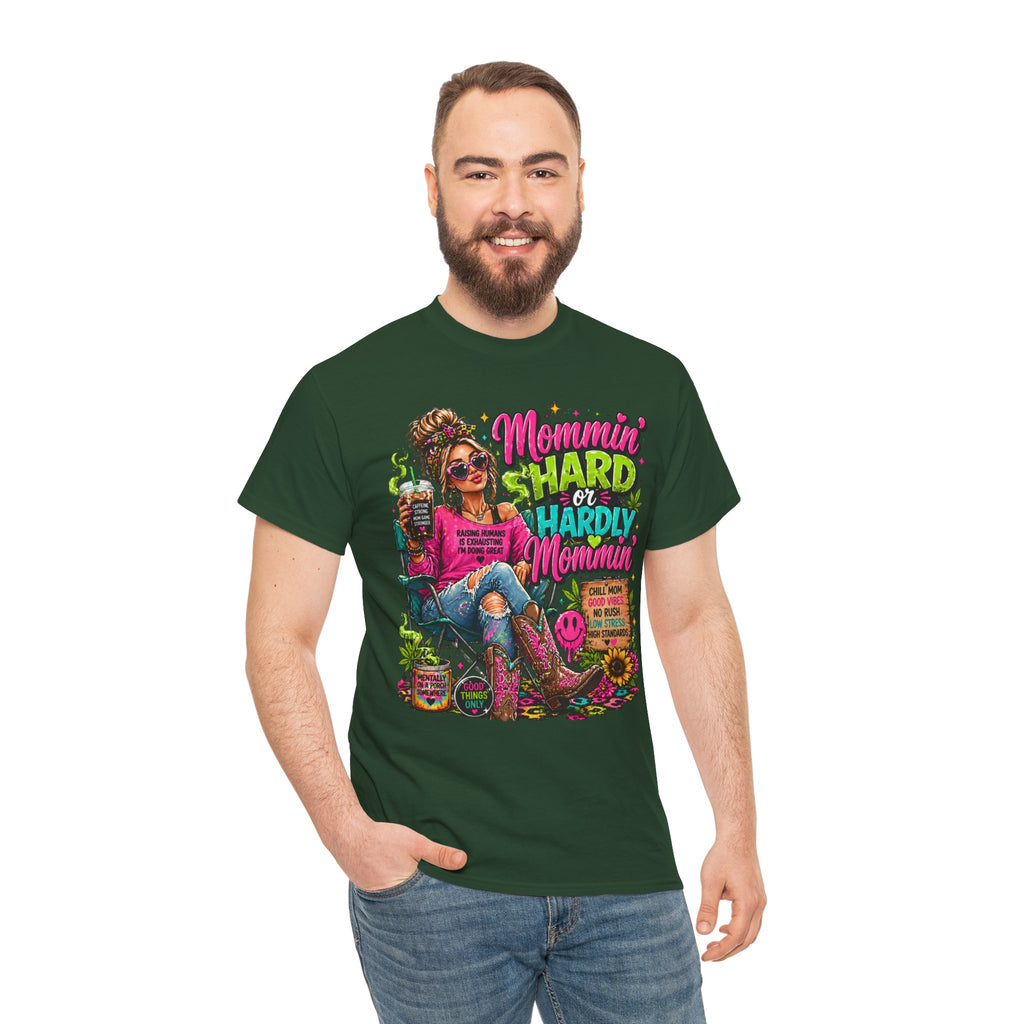 Mommin' Hard & Hardly Mommin' T-Shirt – Funny Mom Vacation Tee